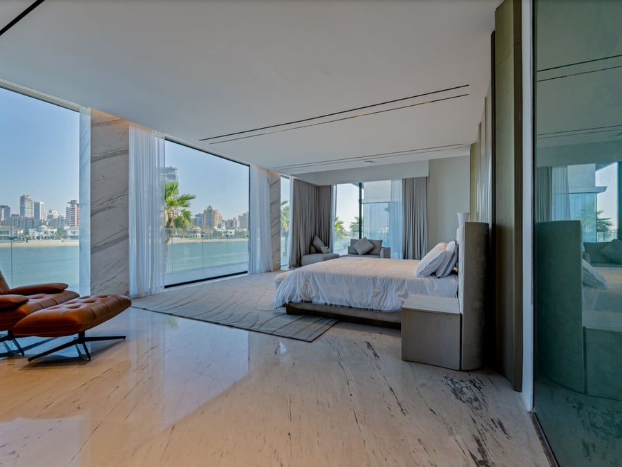 Palm Jumeirah Villa for Sale - Image 13