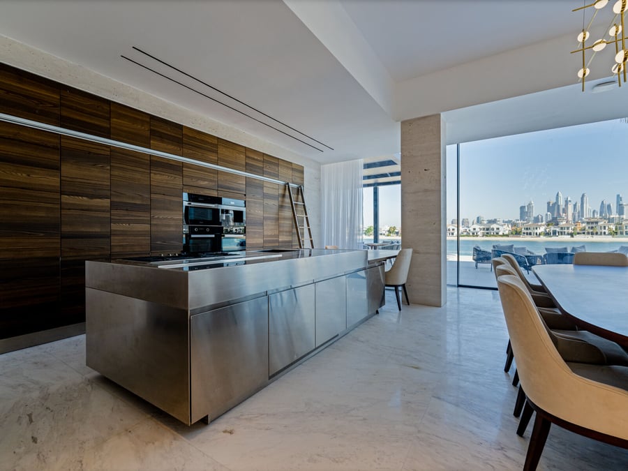 Palm Jumeirah Villa for Sale - Image 7
