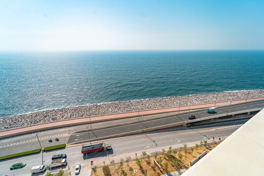 Palm Jumeirah 4 Bedrooms Apartment for Rent yearly - Image 12